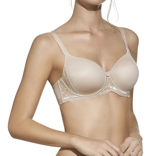 Selene Desire bra in tierra